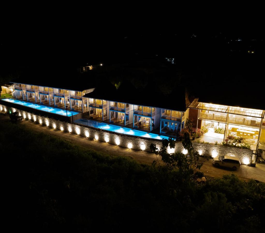 Mambo Hill Resort Ped エクステリア 写真