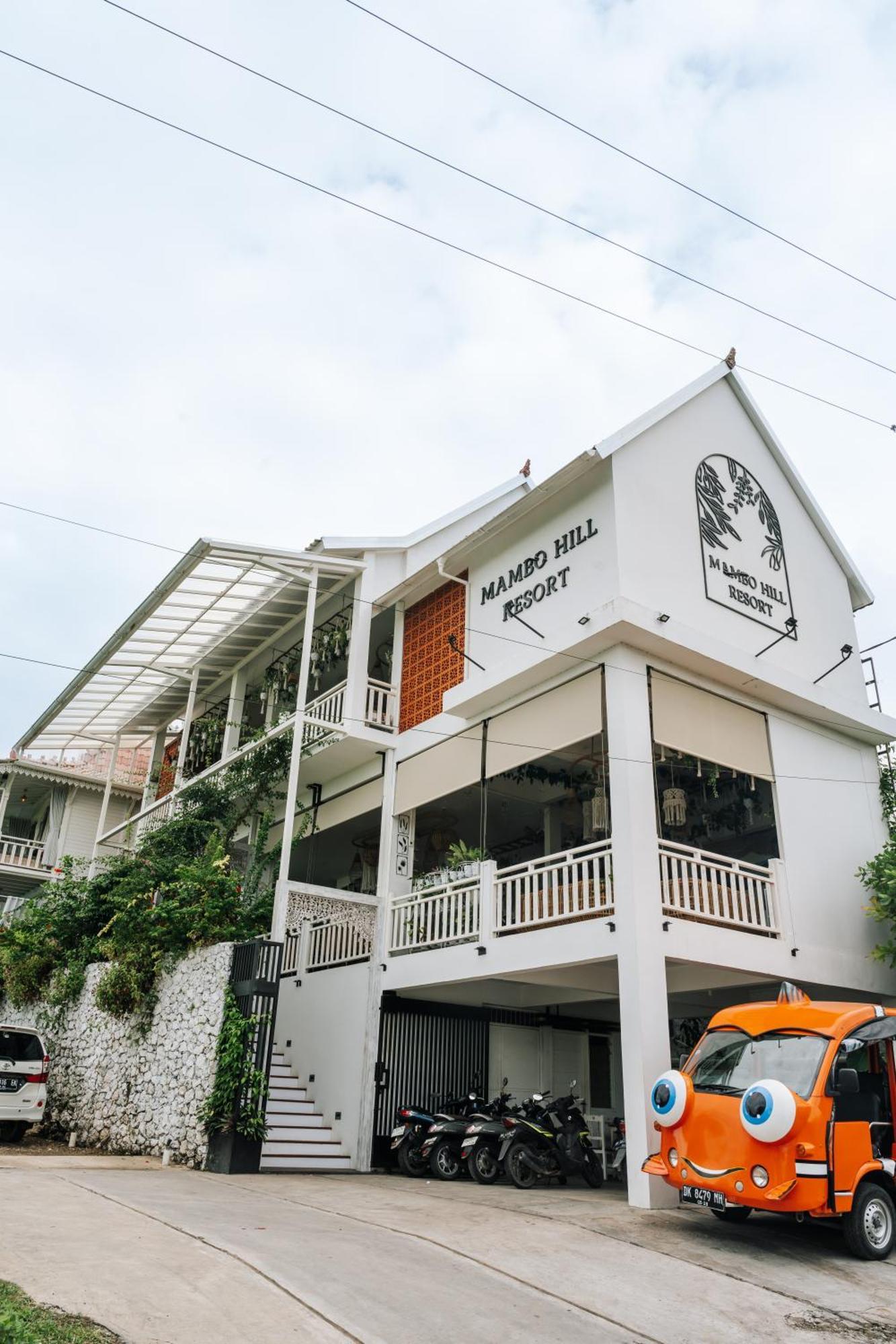 Mambo Hill Resort Ped エクステリア 写真